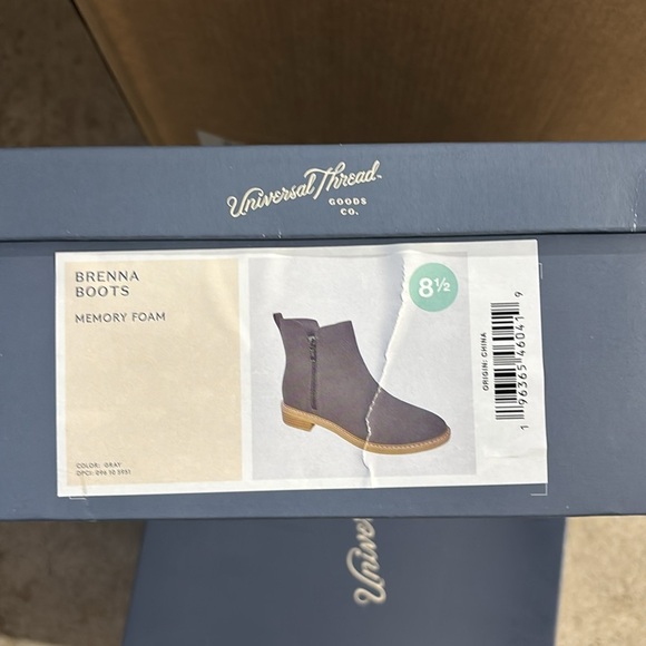 Women's Brenna Boots - Universal
Thread ™ nwt - Picture 5 of 5